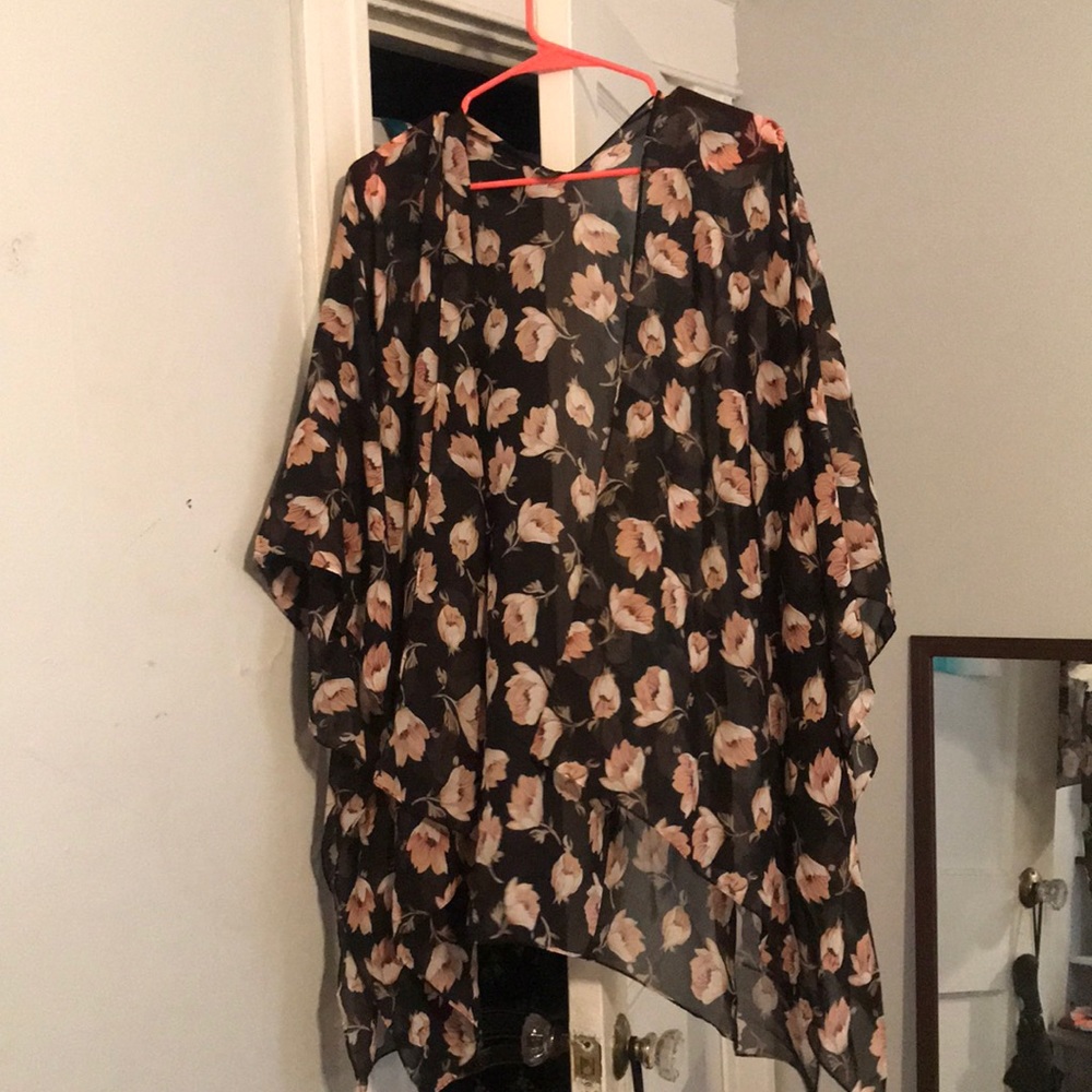 Dress Barn lightweight wrap